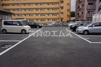 【駐車場】 | シックス板付の駐車場