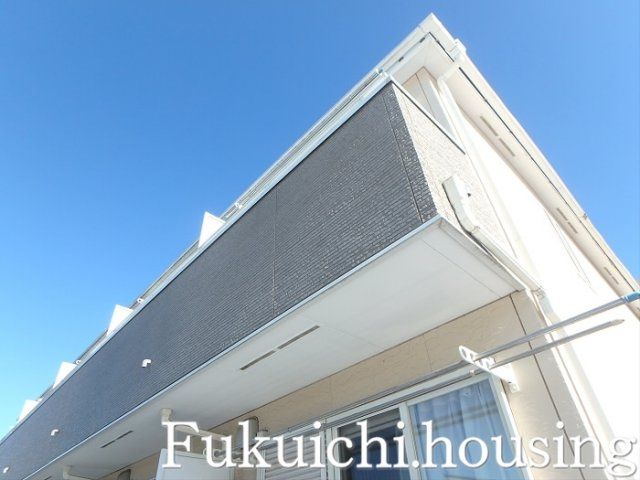 コンプリオ赤堤の外観