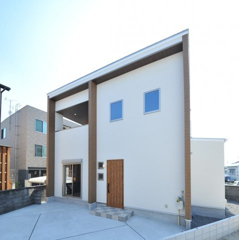 クロワールタウン新家町　堺市中区　新築の外観|当社施工例