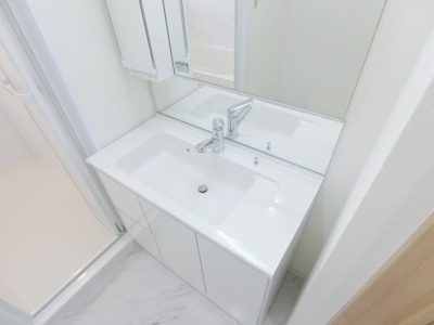 【独立洗面台】 | STELLA兵庫 | 独立洗面台で身支度をすべて済ませてしまいましょう