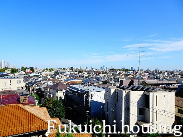 ピアース明大前の展望