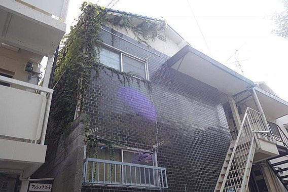 飛鳥荘の外観