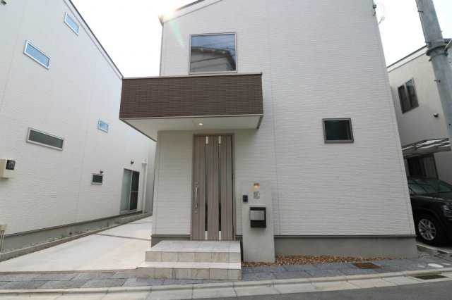 東大阪市加納2丁目中古戸建の外観