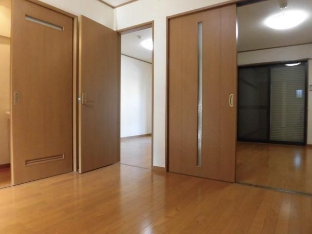 【居間・リビング】