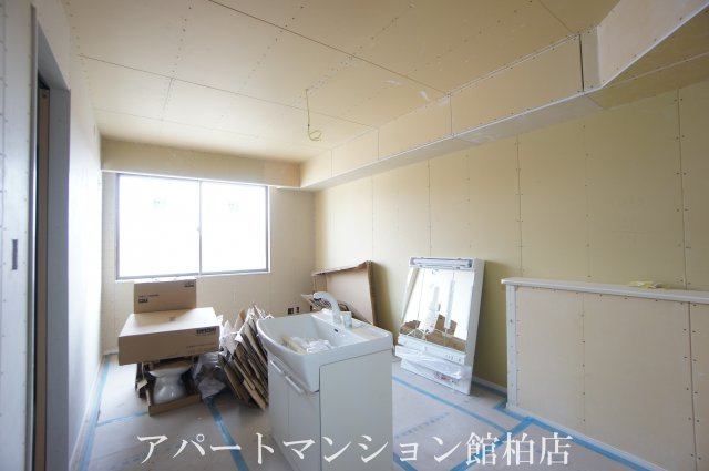 ヒルズ・コートの居間・リビング