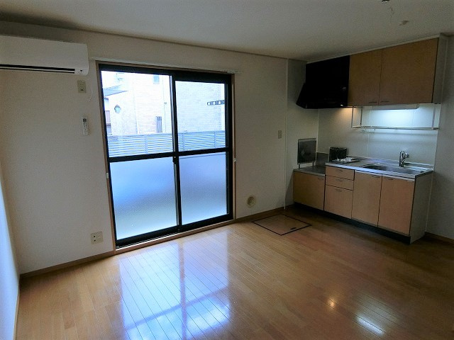 カサ大神の居間・リビング