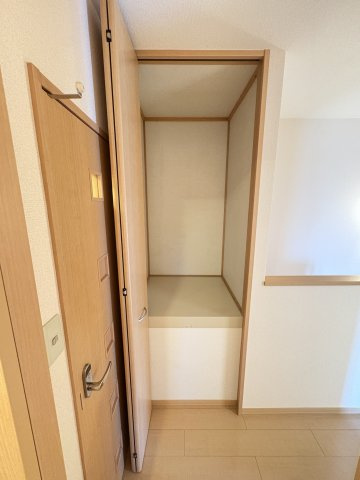 セジュール宮沢Bの収納|写真は同建物の別部屋を参考に掲載しております。