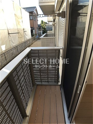 【バルコニー】 | メゾン四季彩Ⅱ | バルコニーからの眺めを楽しみながら食事をしませんか