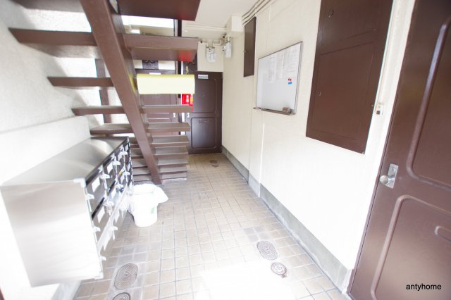 みかげマンション　仲介手数料無料のロビー