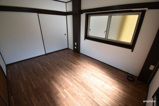 みかげマンション　仲介手数料無料の居間・リビング