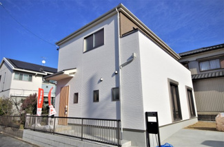 【外観】 | 1号棟　現地（2020月１月）撮影
敷地面積165.29m²(50.00坪)。