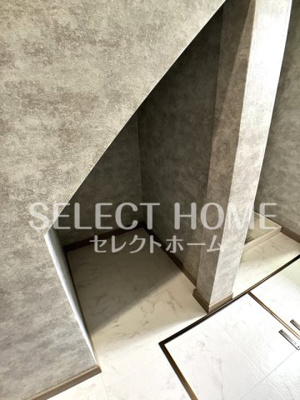  | ネイ・ヴァンクール