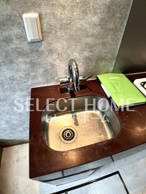  | ネイ・ヴァンクール