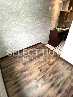  | ネイ・ヴァンクール