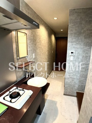  | ネイ・ヴァンクール