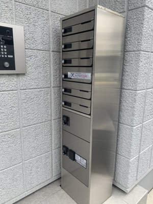 【エントランス】 | ＢＩＲＫＤＬＥ | 宅配ボックス