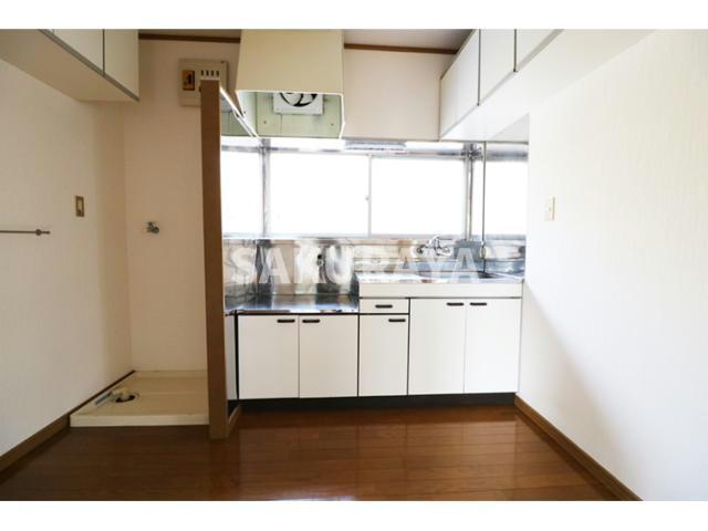 根岸方貸家Ｃ（福居町）のキッチン|現況と異なる場合がございます。