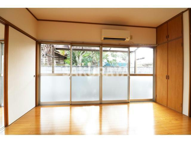 根岸方貸家Ｃ（福居町）の洋室|現況と異なる場合がございます。