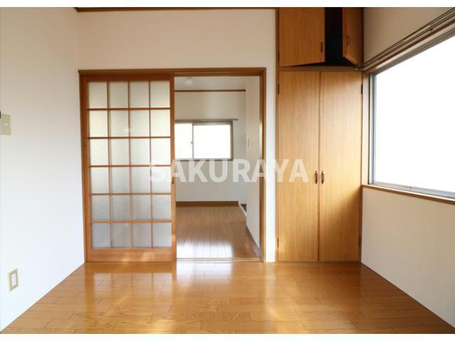 根岸方貸家Ｃ（福居町）の洋室|現況と異なる場合がございます。