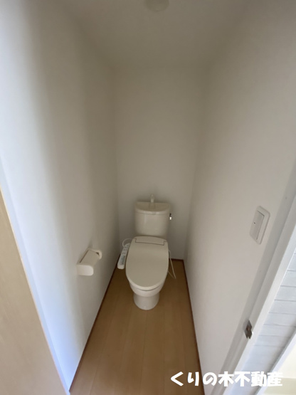 【トイレ】 | ロゼッタ別宮 | 落ち着いた色調のトイレです