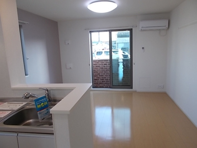 【居間・リビング】 | ローズ玉池(Rose玉池) | 同タイプ写真