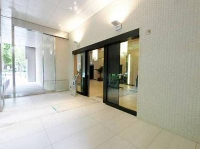 【エントランス】 | プレミストタワー大阪新町ローレルコート | 毎日通るエントランスはこのようになっています