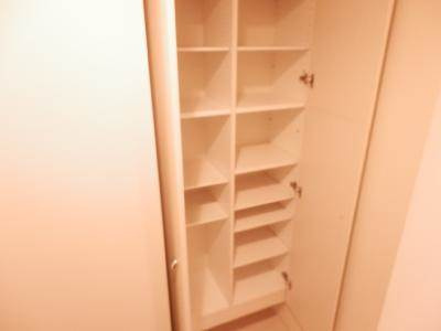 五条高倉Vivre2（旧：五条高倉レジデンスHORI）の内装|シューズＢＯＸ