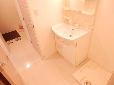 五条高倉Vivre2（旧：五条高倉レジデンスHORI）の洗面所|洗面脱衣所