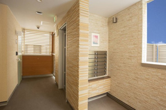 【エントランス】