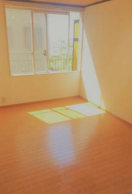 【寝室】 | ウインドヒルｋ