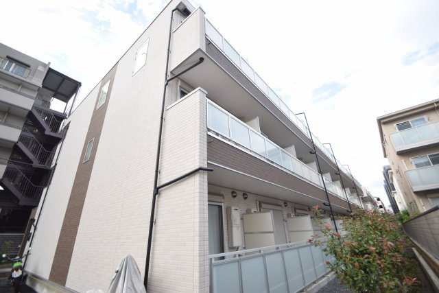 リブリ・ニスカル