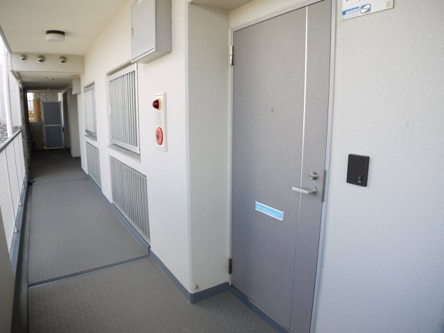 【玄関】