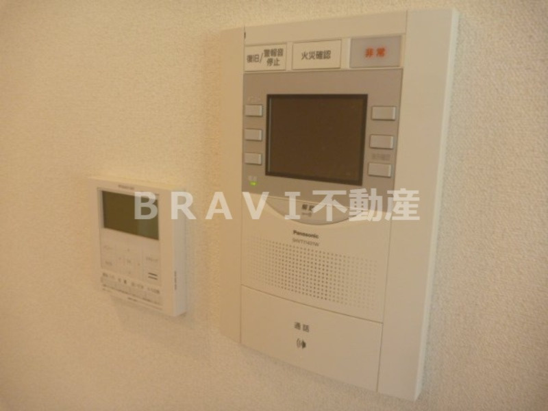 プレサンス心斎橋レヨン　BRAVI不動産のセキュリティ|【プレサンス心斎橋レヨン】モニター付きインターホン