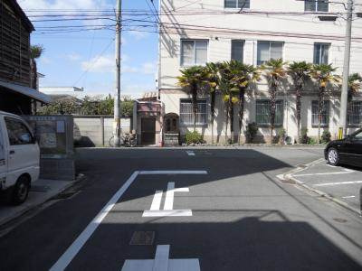 forestage西院（フォレステージ西院）の周辺|前面道路