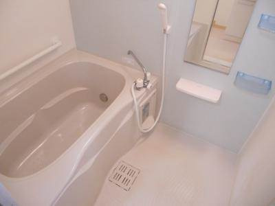 forestage西院（フォレステージ西院）の浴室