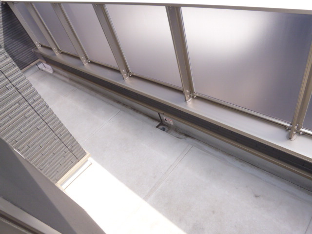 エレガンス　ケリーⅡのバルコニー