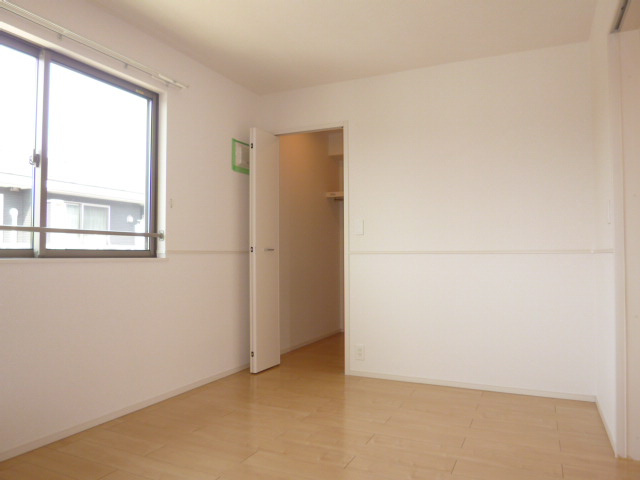 エレガンス　ケリーⅡの洋室