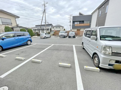 【駐車場】 | ファミール難波