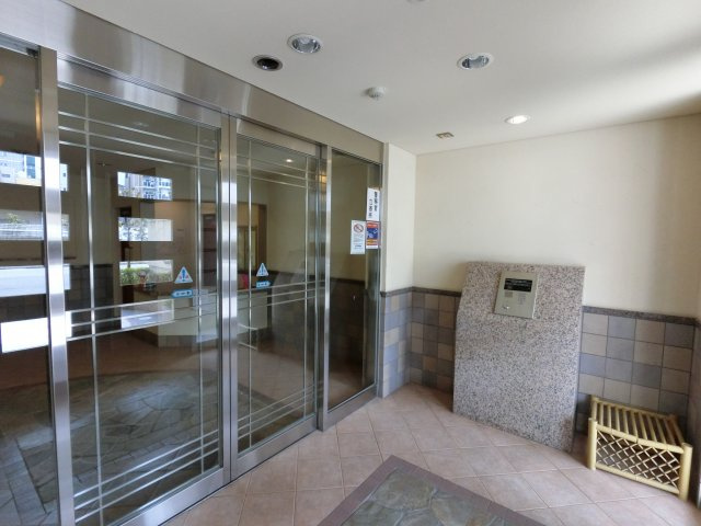 【エントランス】