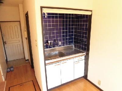 メゾン・ド嵯峨野のキッチン