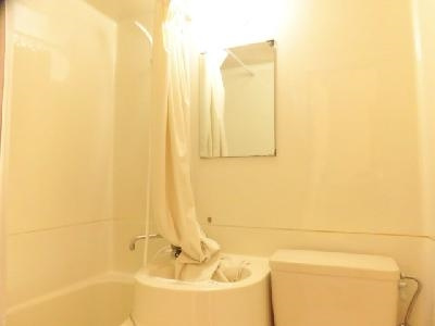 メゾン・ド嵯峨野の洗面所