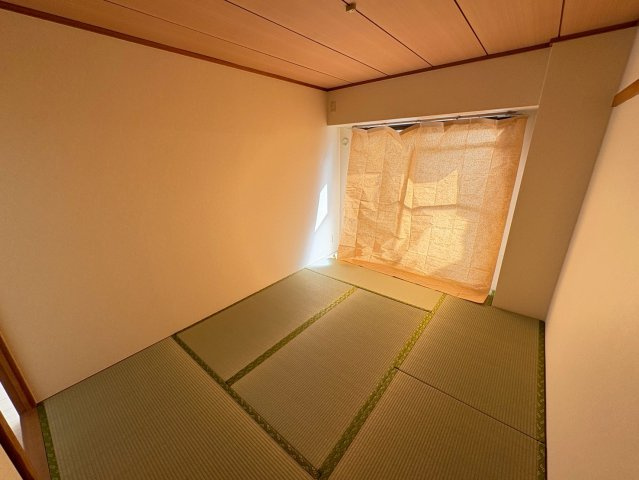 ミキハイム国府台弐番館の和室