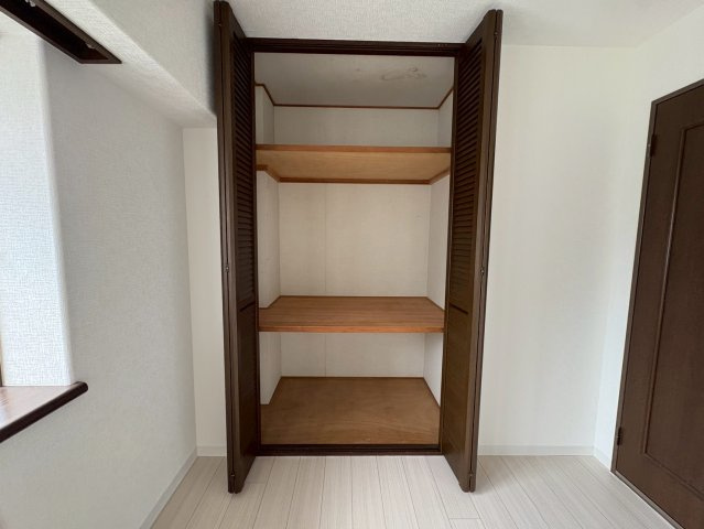 ミキハイム国府台弐番館の収納