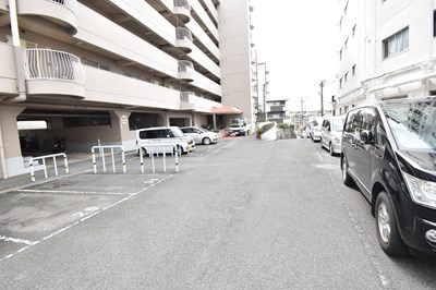 【駐車場】 | グリーンハウス千里 | 駐車場