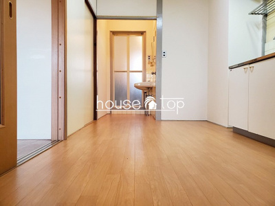 【居間・リビング】 | 久寿川岡田マンション