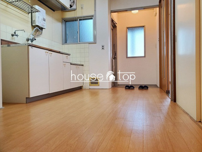 【居間・リビング】 | 久寿川岡田マンション