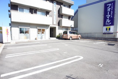 【駐車場】 | サニーハイツ大村 | 駐車場