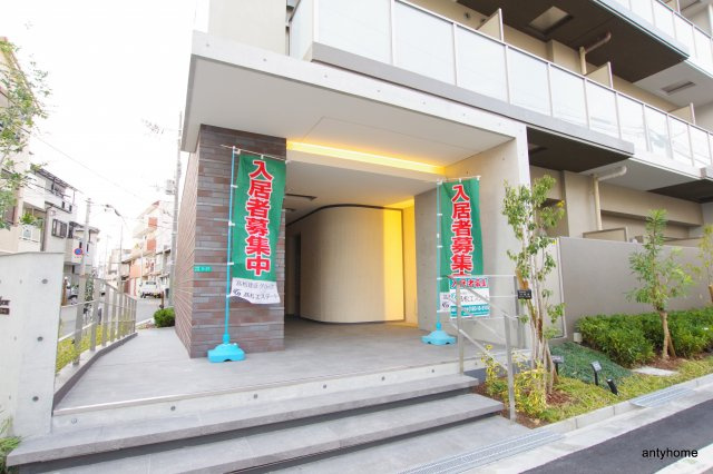 メゾンドボヌール　仲介手数料無料のエントランス