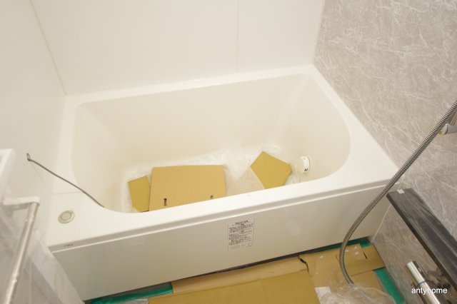 メゾンドボヌール　仲介手数料無料の浴室