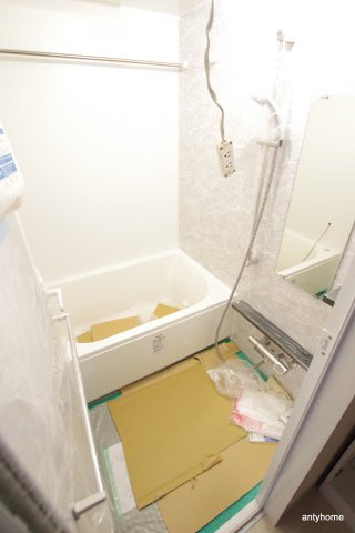メゾンドボヌール　仲介手数料無料の浴室